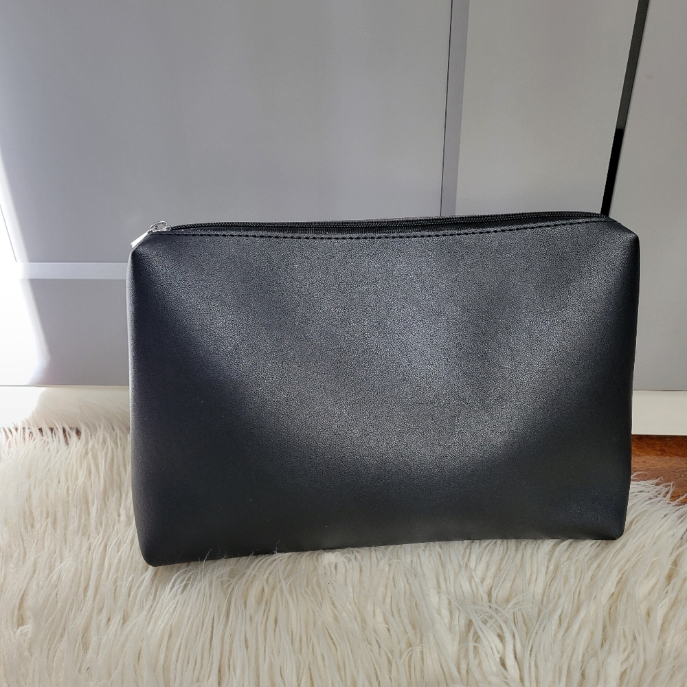 Street level cosmetics bag